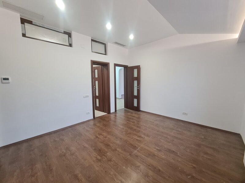 Herastrau, Penthouse exclusivist de inchiriat, 4 camere, 156 mp, living.