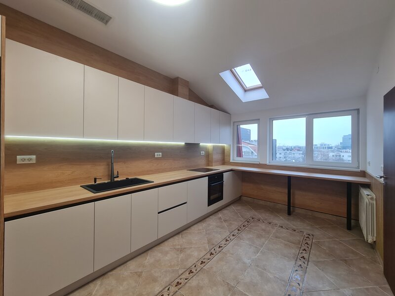 Herastrau, Penthouse exclusivist de inchiriat, 4 camere, 156 mp, living.